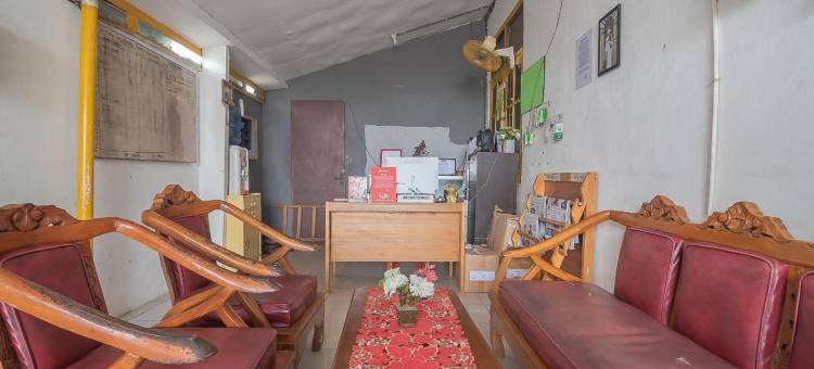 RedDoorz @ 杰兰·西利克·里瓦特·卡蓬(RedDoorz Syariah at Jalan Cilik Riwut Kapuas)图片