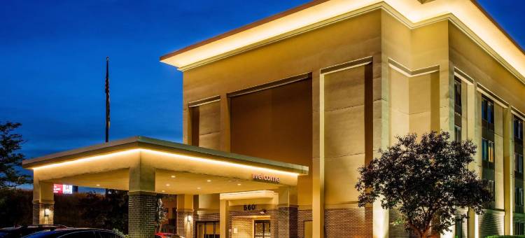 密尔沃基西北欢朋酒店(Hampton Inn Milwaukee-Northwest)图片