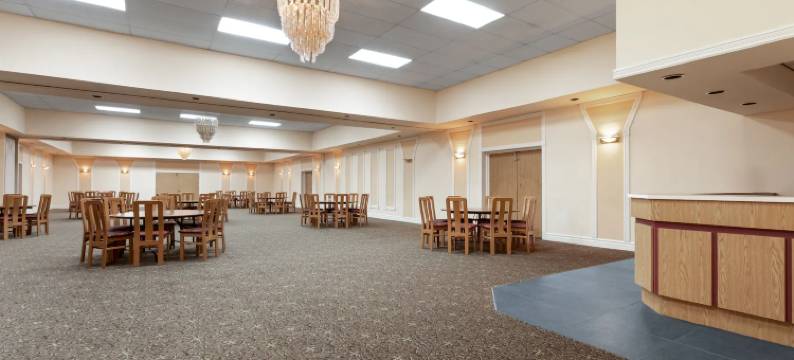 林赛Travelodge by Wyndham酒店(Travelodge by Wyndham Lindsay)图片