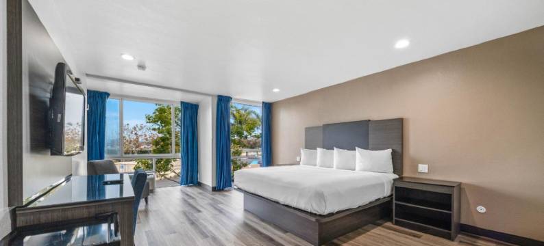 欧申赛德码头罗德威旅馆(Motel 6 Oceanside, CA – Marina / Camp Pendleton)图片