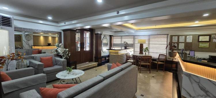 拉尔夫安东尼套房酒店(Ralph Anthony Suites)图片