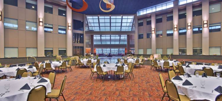 Holiday Inn 马尼托瓦克(Holiday Inn Manitowoc)图片