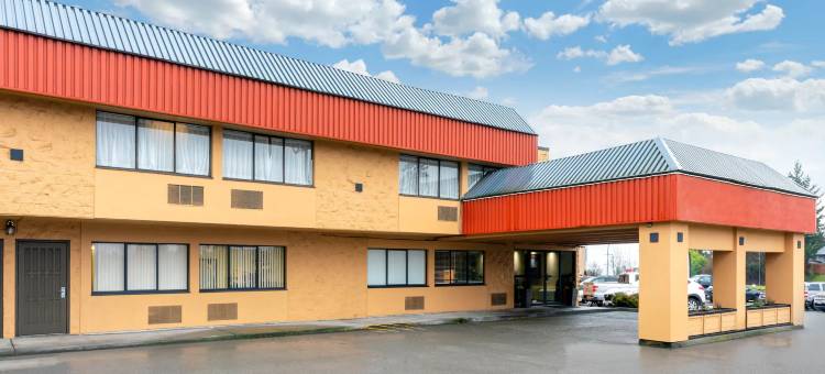 高贵林华美达酒店(Ramada by Wyndham Coquitlam)图片