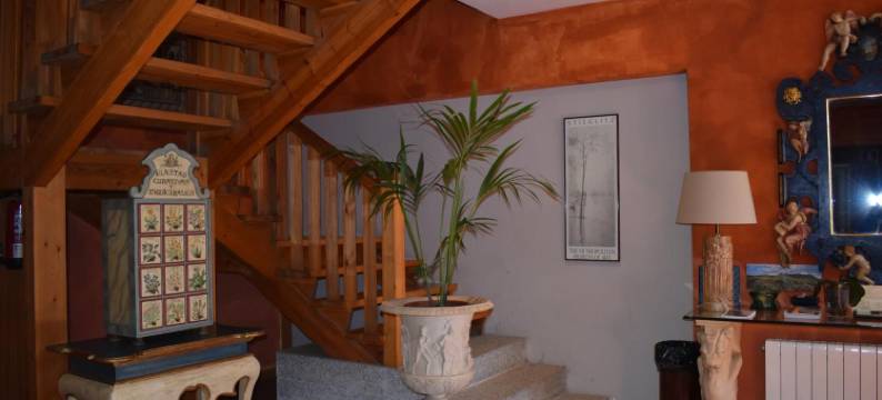 萨拉德乌尔酒店(Hotel Sara de Ur)图片