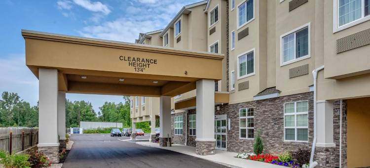 尼亚加拉瀑布麦客达套房酒店(Microtel Inn & Suites by Wyndham Niagara Falls)图片