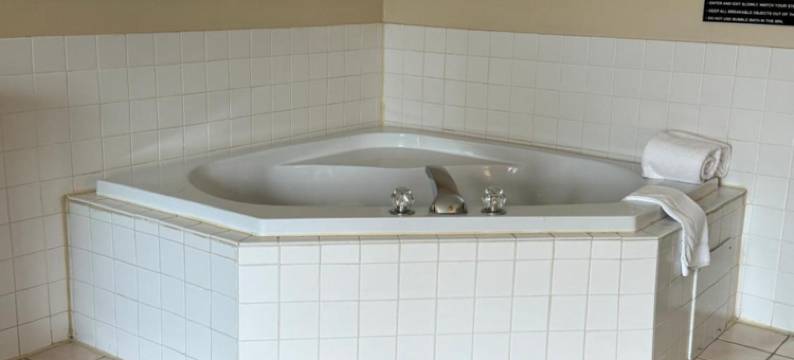 梅森城速8酒店(Super 8 by Wyndham Mason City)图片