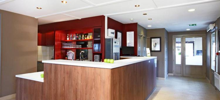 里尔苏德康铂酒店-屈西杜埃(Campanile Lille Sud - Douai Cuincy)图片