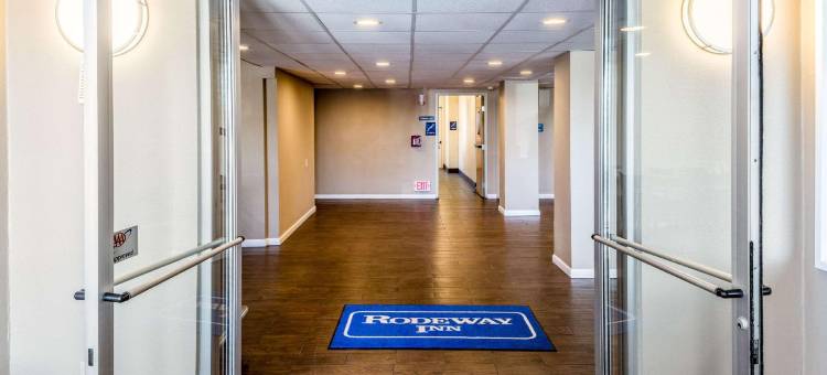 法伦NAS附近凯艺套房酒店(Quality Inn & Suites Near Nas Fallon)图片