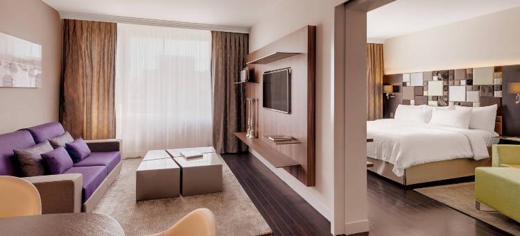 苏黎世北万怡酒店(Courtyard Zurich North)图片