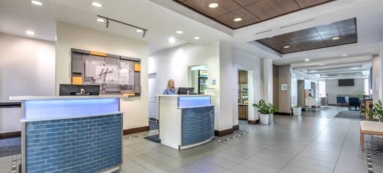 智选假日套房酒店克卢特- 杰克逊湖(Holiday Inn Express & Suites Clute - Lake Jackson)图片