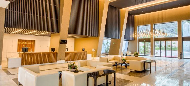 卢克索科斯塔布兰卡大酒店(Grand Luxor Costa Blanca)图片