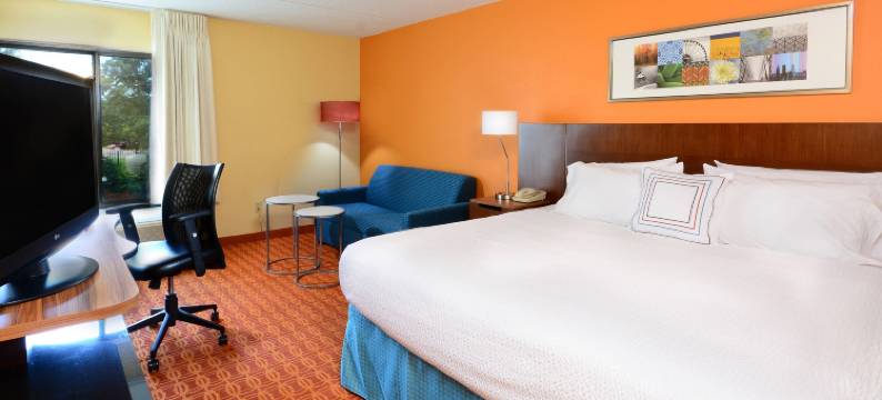 万枫酒店及套房温斯顿塞勒姆海恩斯购物中心(Fairfield Inn & Suites Winston-Salem Hanes Mall)图片