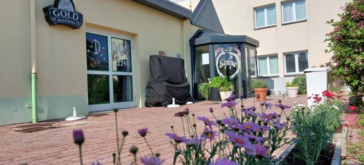 卡朗唐康塔克犹他海滩酒店(Contact Hotel Utah Beach Carentan)图片