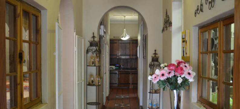 门廊咖啡厅旅馆(Stoep Cafe Guest House)图片