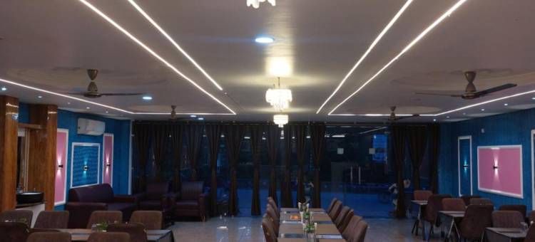 Hotel Satyam Restaurant by WB Inn图片