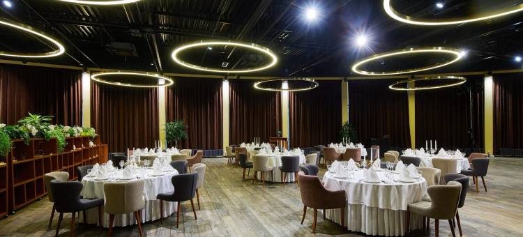 奥克提亚布瑞斯卡雅酒店(Oktiabrskaya Hotel)图片