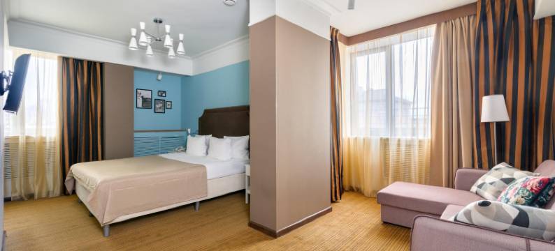 外交官酒店(Diplomat Business Hotel)图片