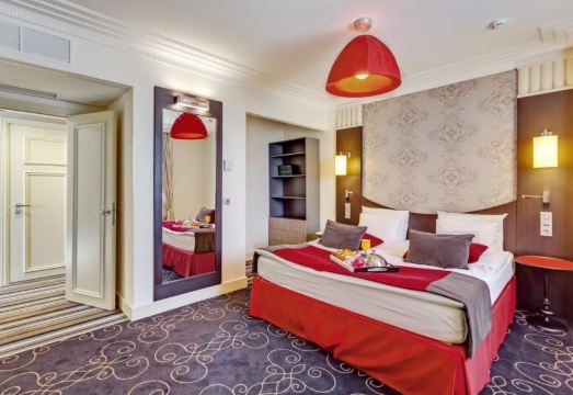 Mercure Rostov-Na-Donu Tsentr Hotel Hotel Overview