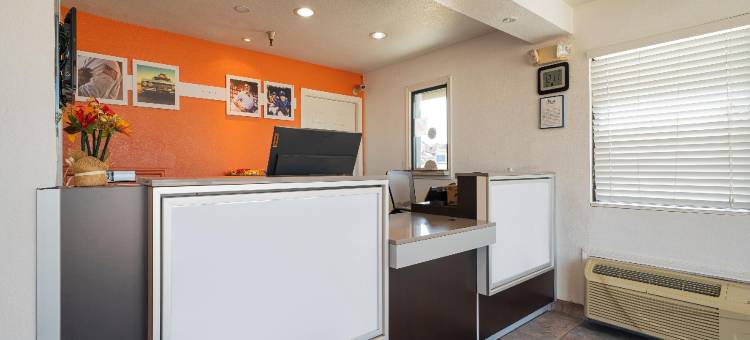 美洲最佳价值旅馆及套房，亨布尔(Americas Best Value Inn & Suites Humble)图片