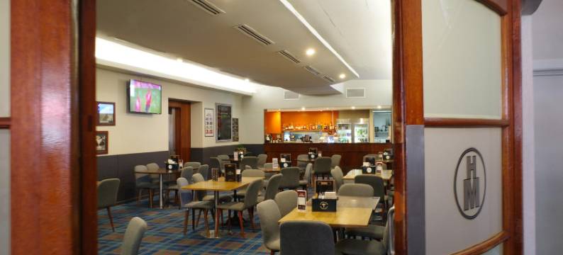 麦奎利港酒店(Port Macquarie Hotel)图片
