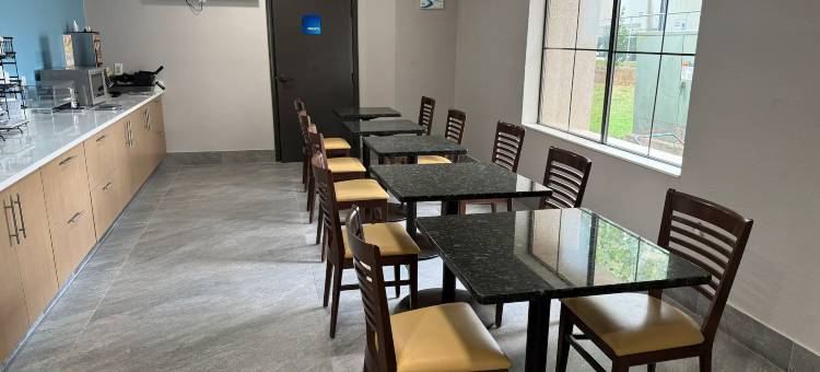 温德姆旗下戴斯酒店 麦克多诺(Days Inn by Wyndham McDonough)图片