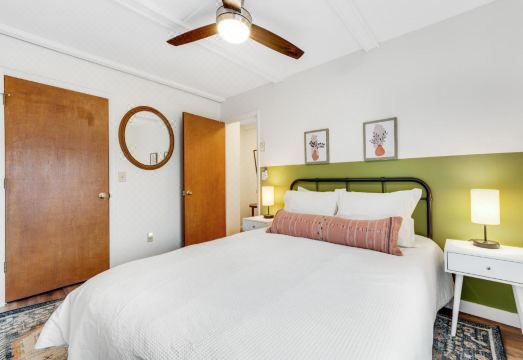 Hemlock Hideout Hotel Overview