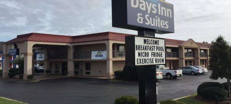 华纳罗宾斯戴斯套房酒店-近罗宾斯空军基地(Days Inn & Suites by Wyndham Warner Robins Near Robins AFB)图片