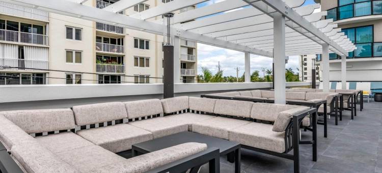 劳德代尔堡海滩坎布里亚酒店(Cambria Hotel Fort Lauderdale Beach)图片