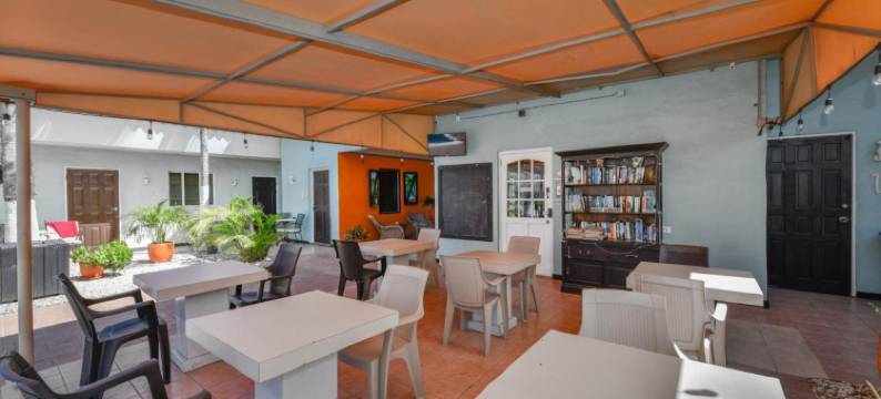 阿鲁巴酒店(Arubiana Inn Hotel)图片