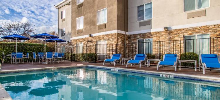 智选假日套房酒店罗斯维尔 - 广场区(Holiday Inn Express & Suites Roseville - Galleria Area)图片