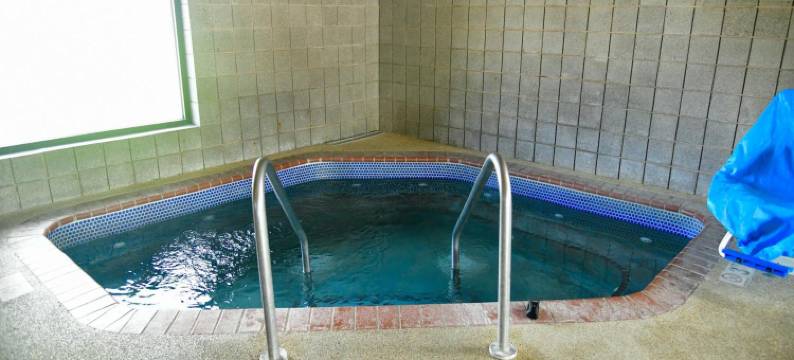 马斯卡廷美吟温德姆酒店(AmericInn by Wyndham Muscatine)图片