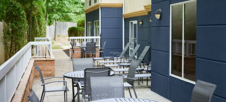 奥本沃斯特万枫酒店(Fairfield Inn & Suites Worcester Auburn)图片