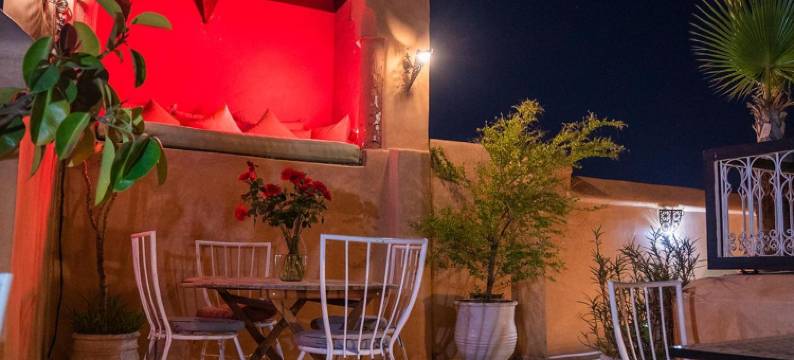 罗曼斯摩洛哥传统庭院住宅(Riad Romance)图片