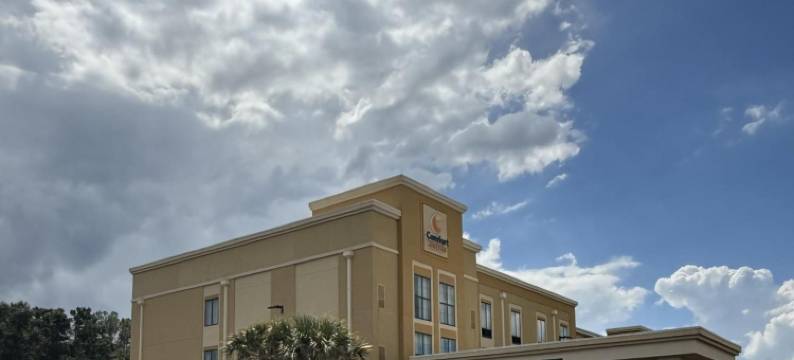彩虹泉附近舒适套房酒店(Comfort Suites Dunnellon Near Rainbow Springs)图片