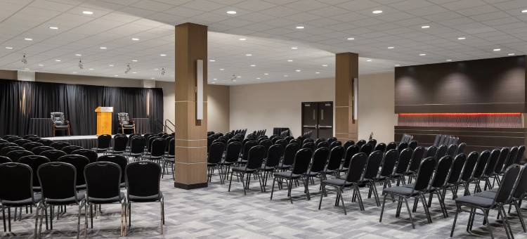 萨斯卡通华美达酒店(Ramada by Wyndham Saskatoon)图片