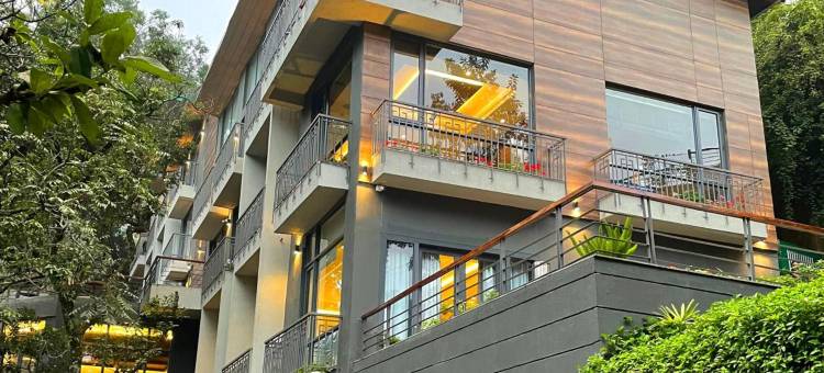罗斯芬奇萨罗瓦尔港口比姆塔尔酒店(The Rosefinch Sarovar Portico)图片