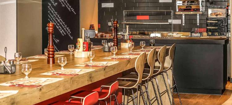 圣热尼普伊日内瓦宜必思酒店(法国边境内)(Ibis Saint-Genis-Pouilly Genève)图片