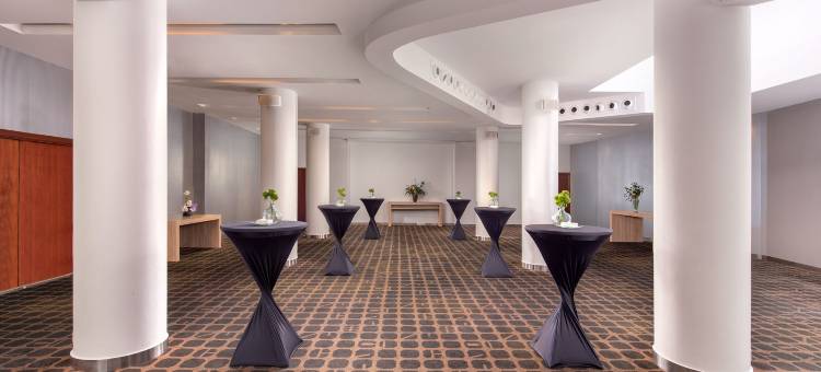 巴塞罗那艾美酒店(Le Méridien Barcelona)图片