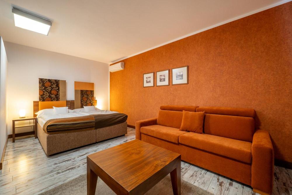 Hotel Belassi Over view