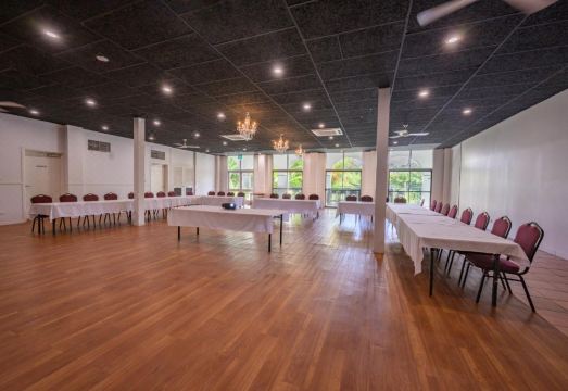 Amaroo on Mandalay, Magnetic Island Hotel Overview