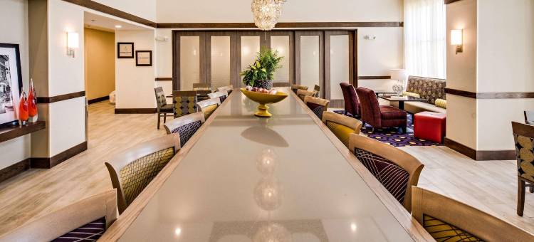 俄亥俄亚什兰欢朋酒店(Hampton Inn & Suites Ashland)图片