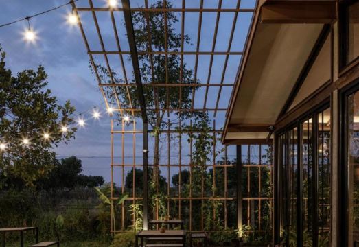 Hug Jang Loei Garden and Resort Hotel Overview