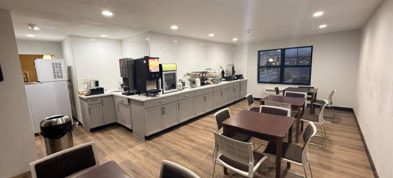 罗切斯特南梅奥诊所美茵斯坦套房酒店(MainStay Suites Rochester South Mayo Clinic)图片