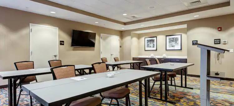 希尔顿欢朋酒店-圣路易斯温茨维尔(Hampton Inn St. Louis Wentzville)图片