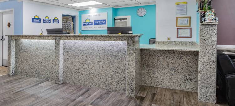 利沃尼亚/坎顿/底特律温德姆戴斯酒店(Days Inn by Wyndham Livonia/Canton/Detroit)图片