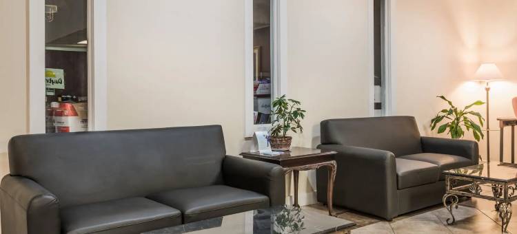 兰伯顿温德姆华美达酒店(Ramada by Wyndham Lumberton)图片