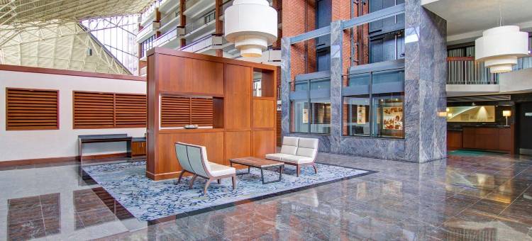 奥克维尔中心假日酒店(Holiday Inn Oakville (Centre))图片