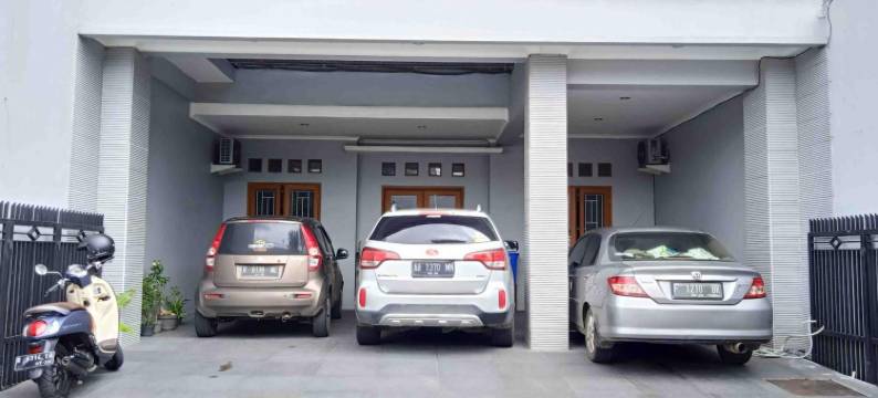 Guest House Pinarak 2 Syariah Near Gor Satria Purwokerto Mitra RedDoorz图片