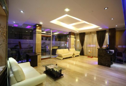 Bisque Magaji Orchid - Near Majestic City Railway StationHotel Overview