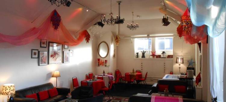 查格福德环球旅馆(The Globe Inn)图片